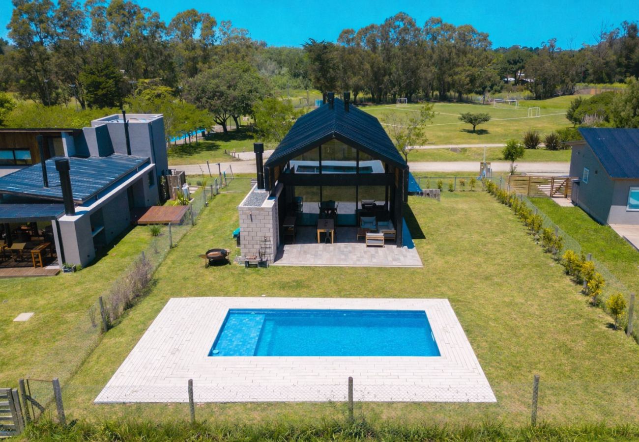 House in Chapadmalal - Estación Chapa | Casa Agustina | Hola Sur