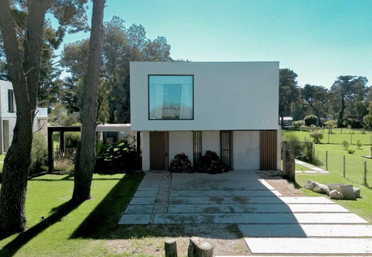 House in Chapadmalal - San Benito Retreat | Casa Felipe | Hola Sur