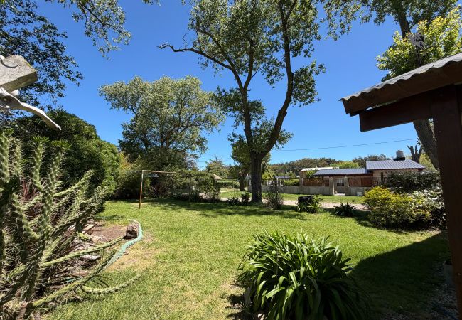 House in Mar Del Plata - Casa estilo Campo en Alfar | Casa Juan | Hola Sur