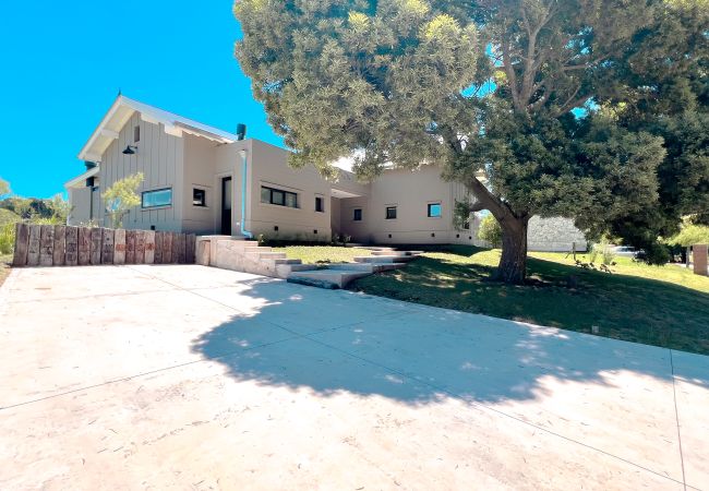 House in Chapadmalal - Atardecer y naturaleza | Casa Santi 267 | Hola Sur