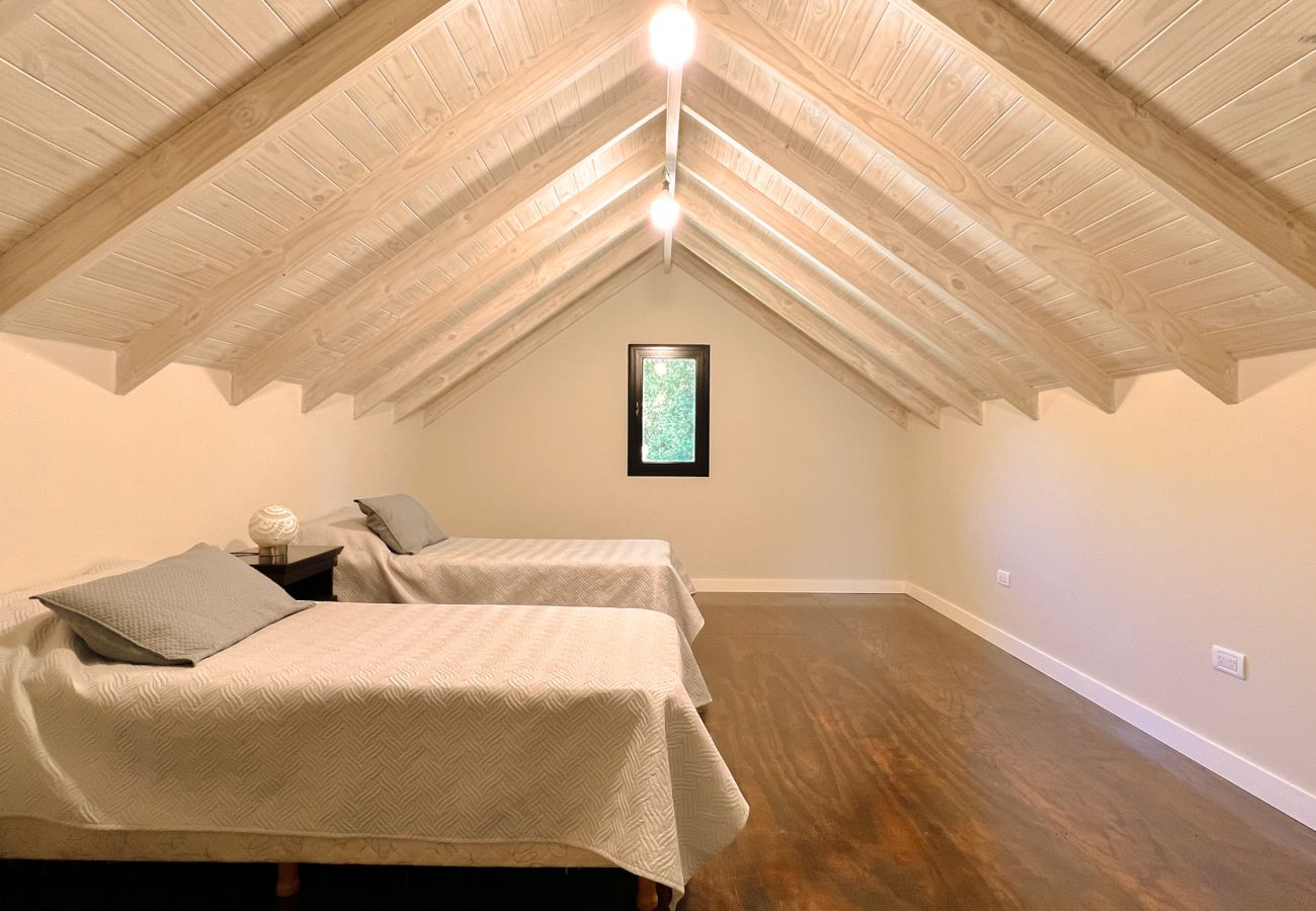 House in Chapadmalal - Atardecer y naturaleza | Casa Santi 267 | Hola Sur