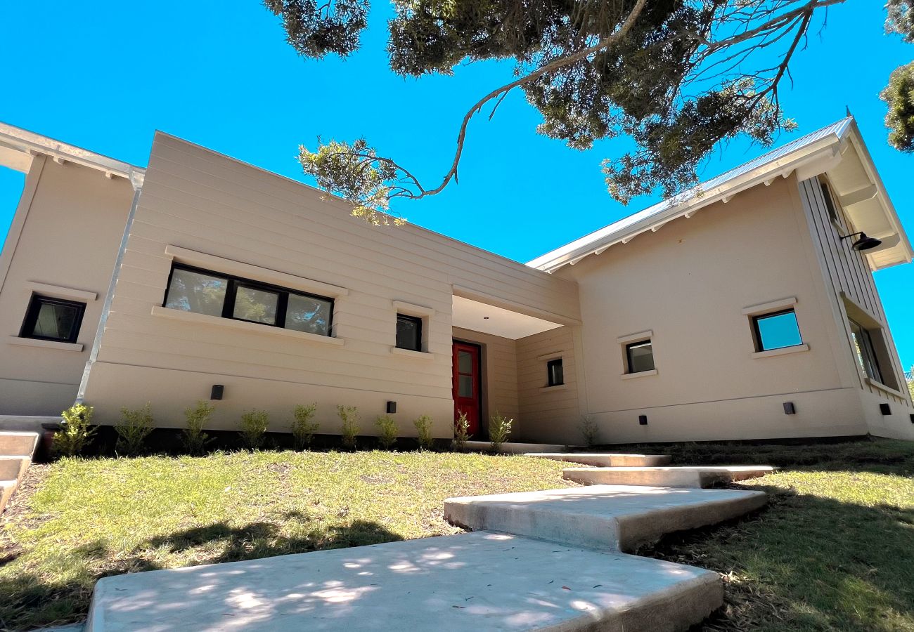 House in Chapadmalal - Atardecer y naturaleza | Casa Santi 267 | Hola Sur