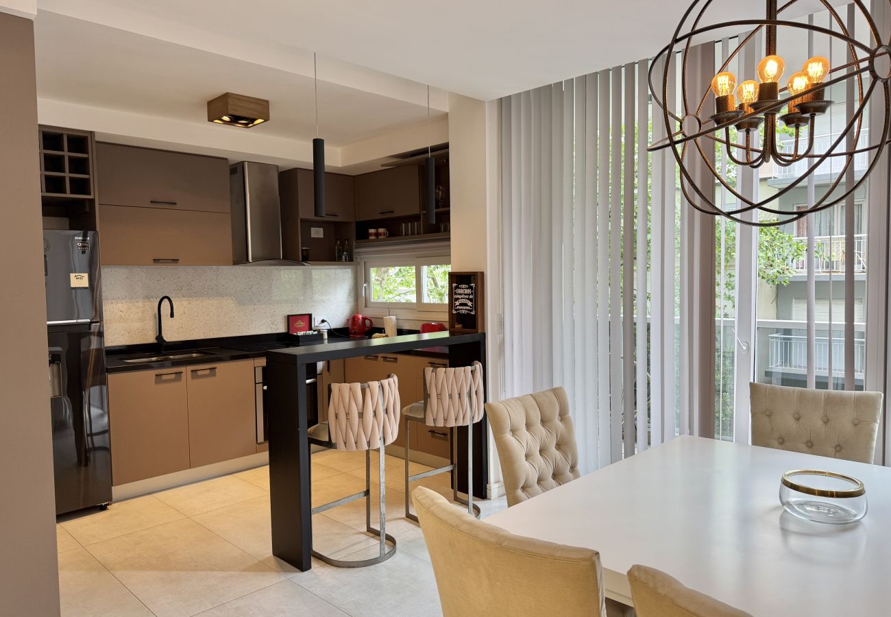 Apartment in Mar Del Plata - Cálido y cómodo | Depto Alfredo | Hola Sur