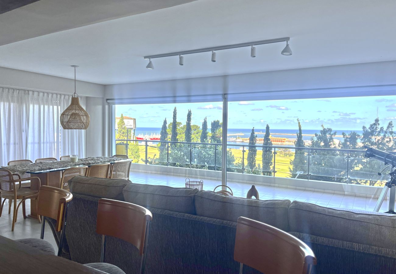 Apartment in Mar Del Plata - Golf & Sea | Depto Vicky | Hola Sur