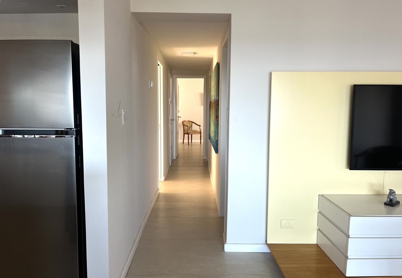 Apartment in Mar Del Plata - Golf & Sea | Depto Vicky | Hola Sur