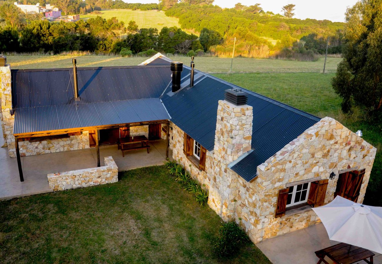 House in Chapadmalal - Casa OMA | Casa Dani | Hola Sur