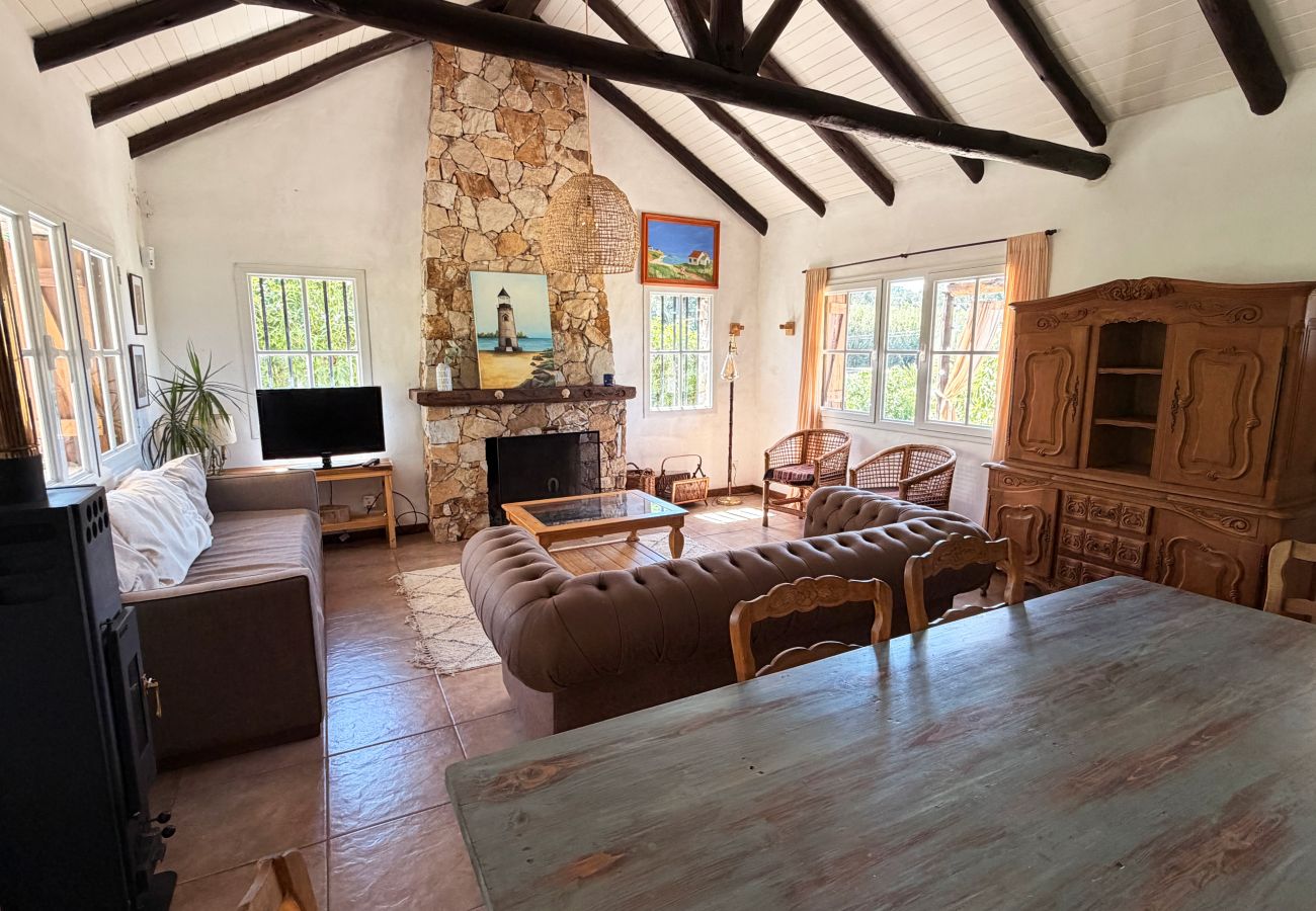 House in Chapadmalal - Casa OMA | Casa Dani | Hola Sur