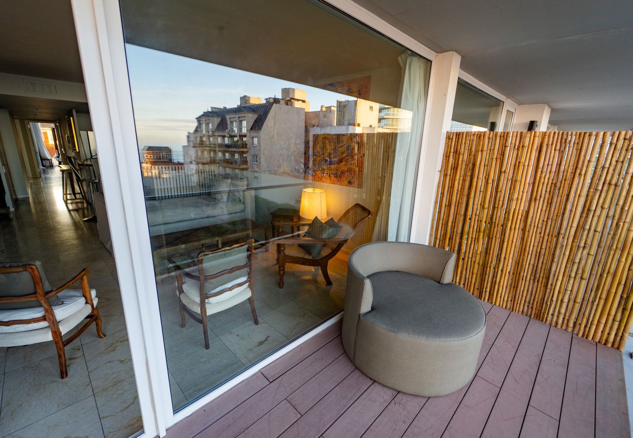 Apartment in Mar Del Plata - Playa Chica | Depto Malecón | Hola Sur