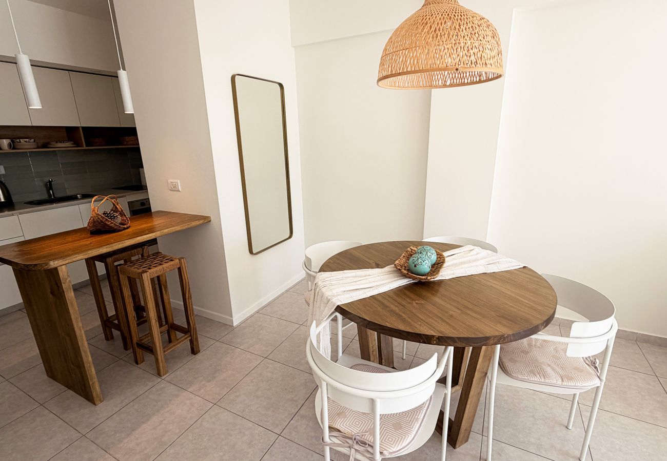 Apartment in Mar Del Plata - Moderno a pasos del Aldrey | Depto Lili | Hola Sur
