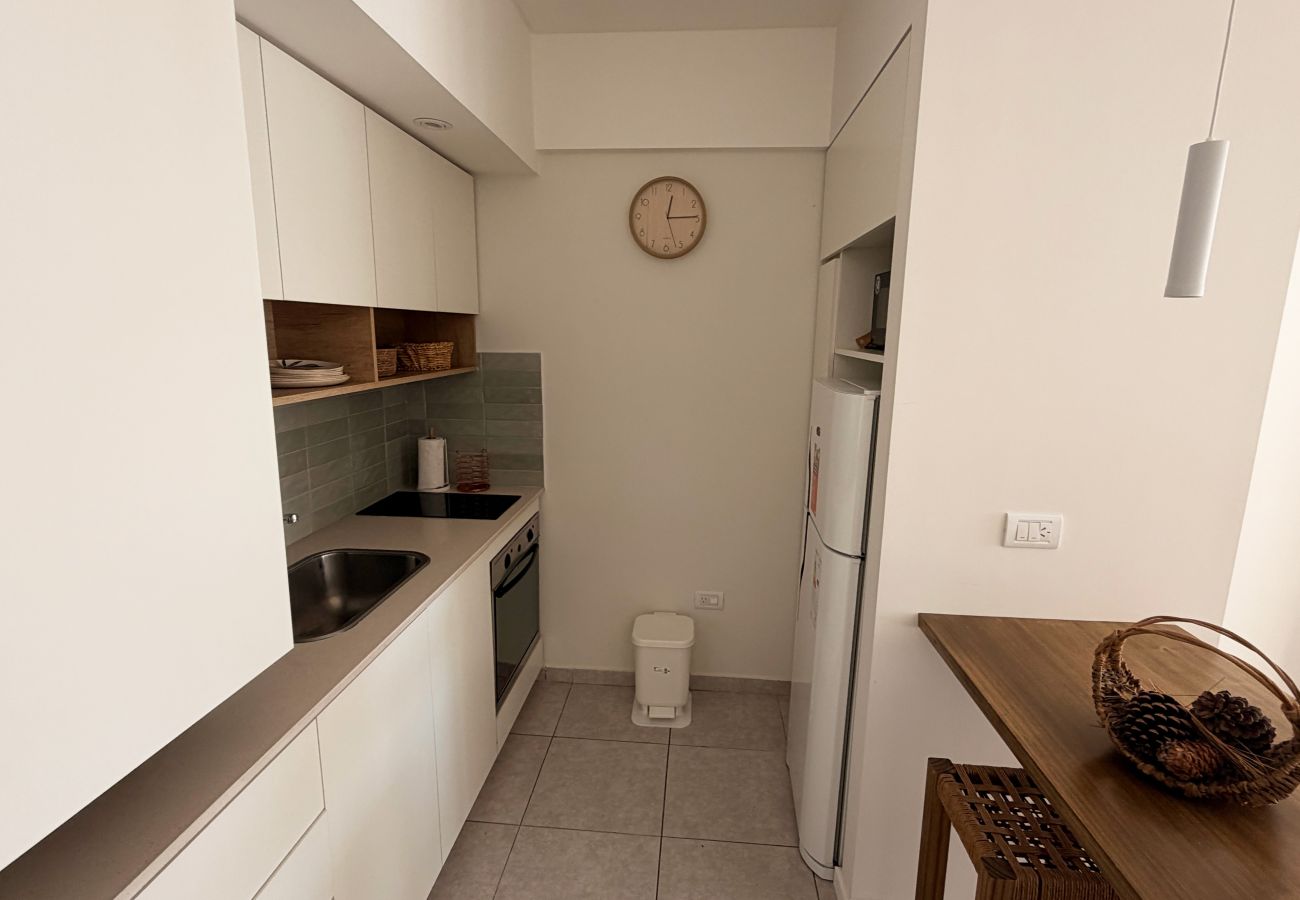 Apartment in Mar Del Plata - Moderno a pasos del Aldrey | Depto Lili | Hola Sur