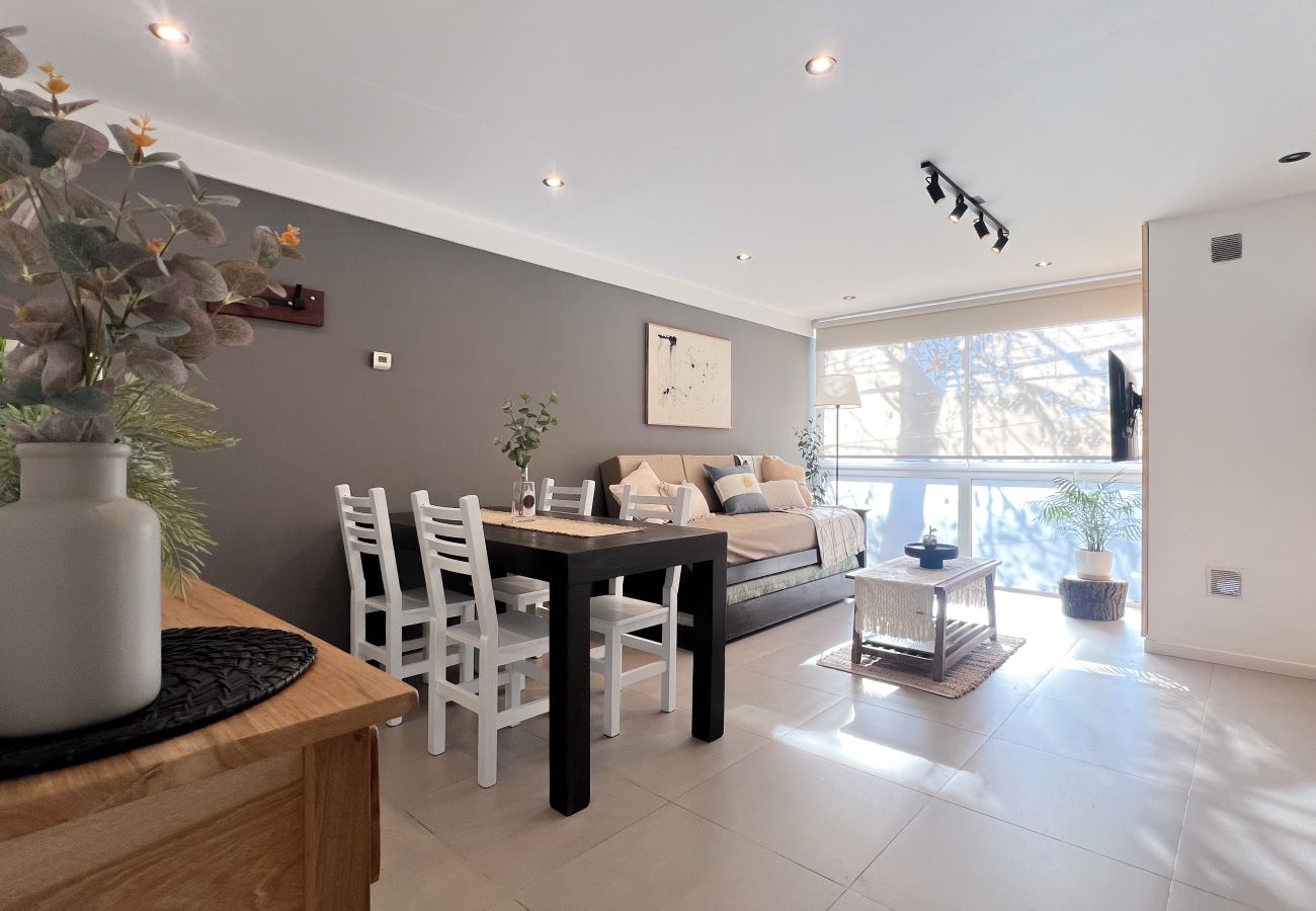 Apartment in Mar Del Plata - Depto Ariel 1 | Hola Sur