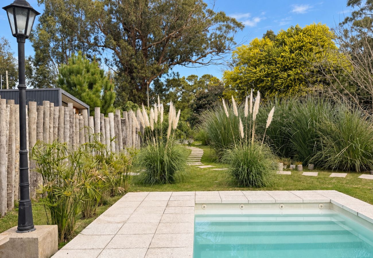 Studio in Mar Del Plata - Cabin 2 | Hola Sur