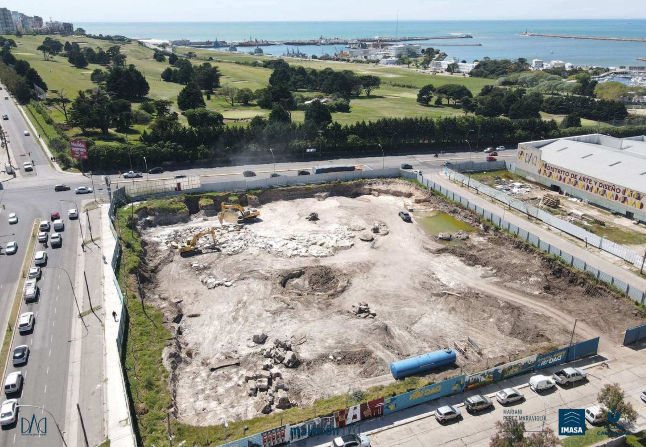 Nueva construcción en Mar Del Plata - Pozo: Depto 2 Amb Vista lateral golf y mar - DAD